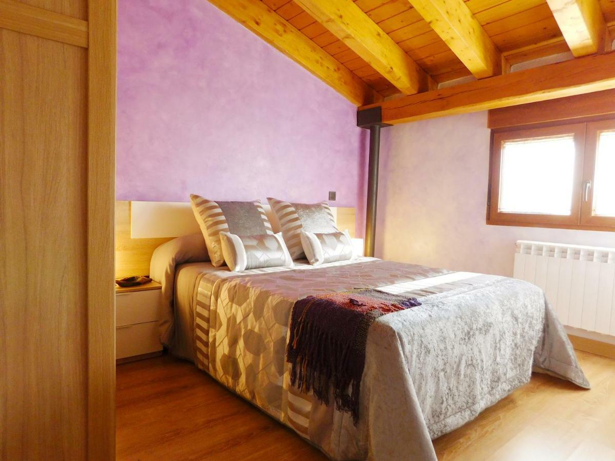 Apartamento Ribera Del Duero Reserva Tubilla del Lago Exterior photo